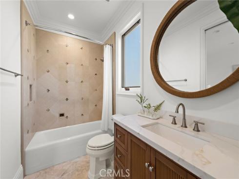 530 Kings Road, Newport Beach, CA