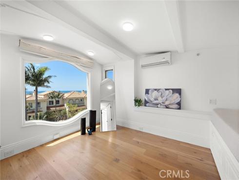 530 Kings Road, Newport Beach, CA