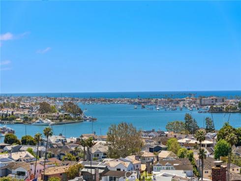 530 Kings Road, Newport Beach, CA
