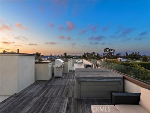 530 Kings Road, Newport Beach, CA