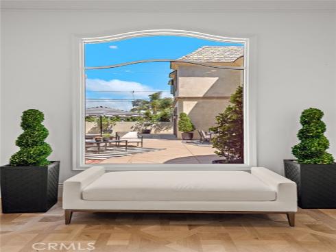 530 Kings Road, Newport Beach, CA