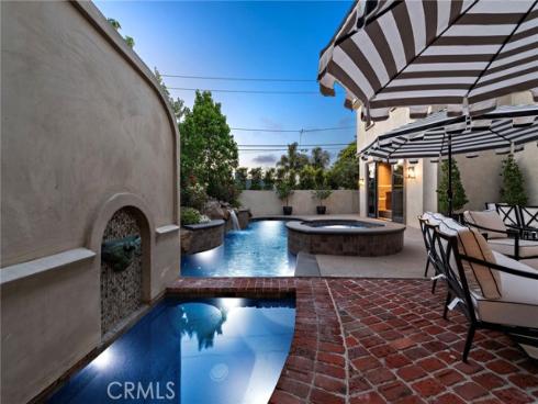 530 Kings Road, Newport Beach, CA