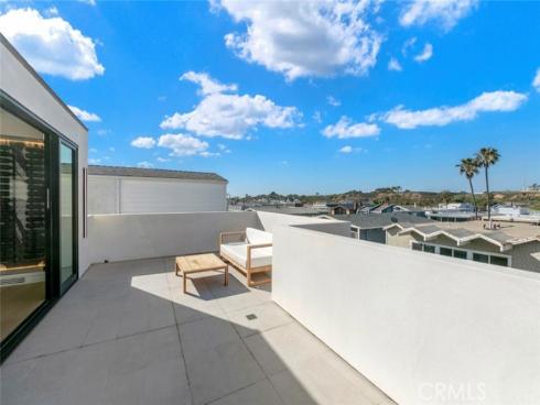 5007 Seashore Drive, Newport Beach, CA