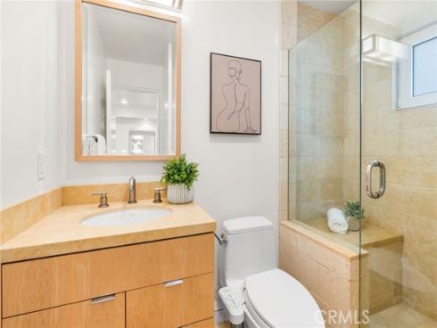 1554 E Oceanfront  , Newport Beach, CA