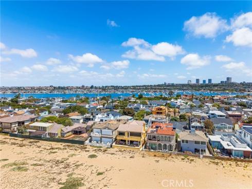 1554 E Oceanfront  , Newport Beach, CA