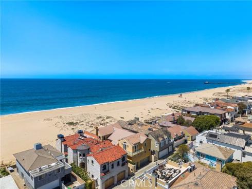 1554 E Oceanfront  , Newport Beach, CA