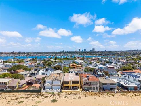 1554 E Oceanfront  , Newport Beach, CA
