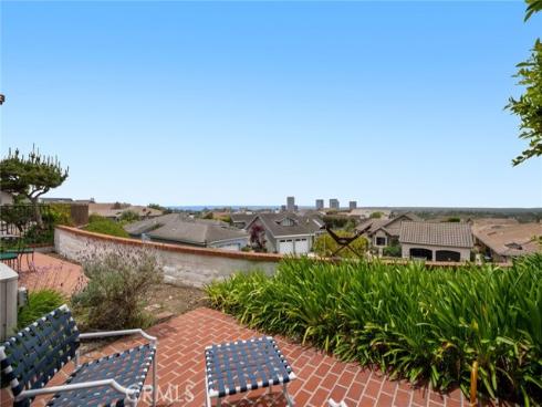 2005 Yacht Resolute , Newport Beach, CA