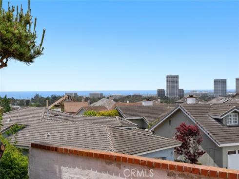 2005  Yacht Resolute  , Newport Beach, CA