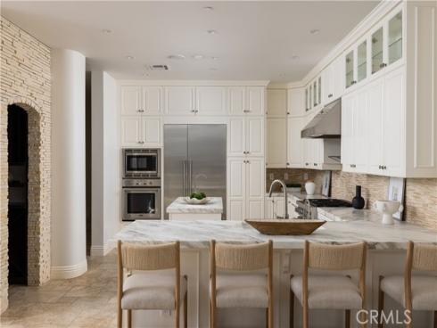 110 Via Orvieto , Newport Beach, CA