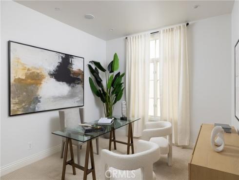 110 Via Orvieto , Newport Beach, CA