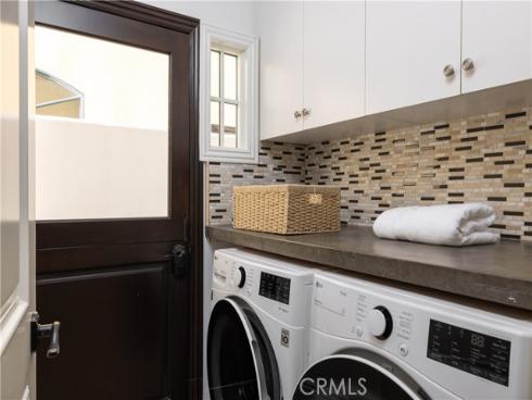 110 Via Orvieto , Newport Beach, CA