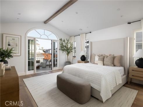 110 Via Orvieto , Newport Beach, CA