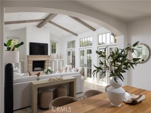 110 Via Orvieto , Newport Beach, CA