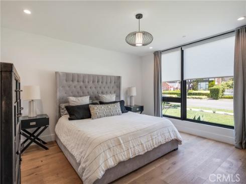 1235 Santiago Drive, Newport Beach, CA