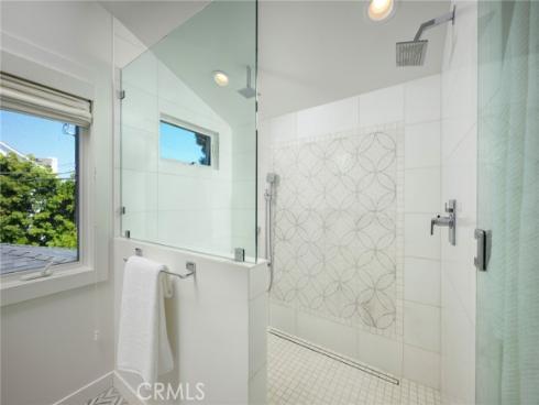 519 Signal Road, Newport Beach, CA