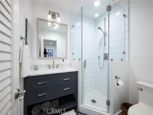 519 Signal Road, Newport Beach, CA