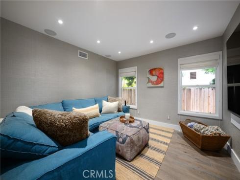 519 Signal Road, Newport Beach, CA