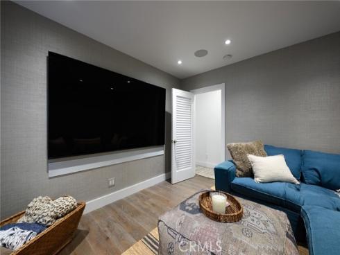 519 Signal Road, Newport Beach, CA