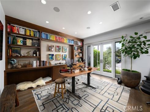 519 Signal Road, Newport Beach, CA