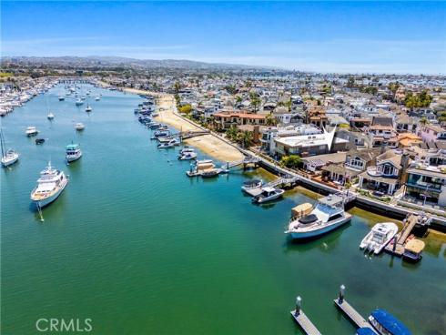129 N Bay Front , Newport Beach, CA