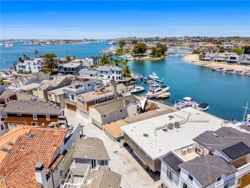 129 N Bay Front , Newport Beach, CA
