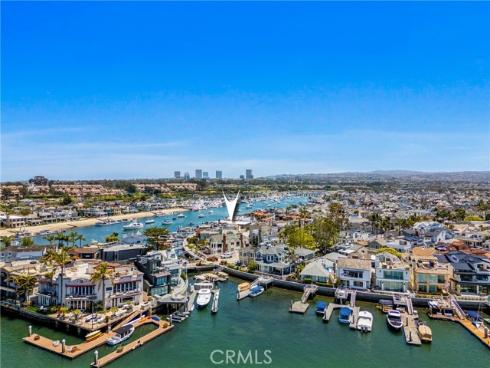 129 N Bay Front , Newport Beach, CA