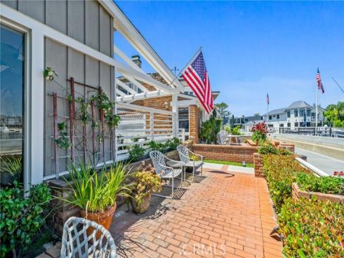 129 N Bay Front , Newport Beach, CA