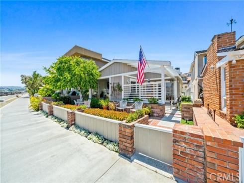 129 N Bay Front , Newport Beach, CA