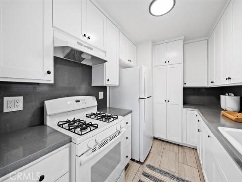 502 36th Street, Newport Beach, CA