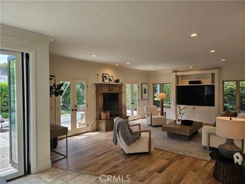 411  Snug Harbor   Road, Newport Beach, CA