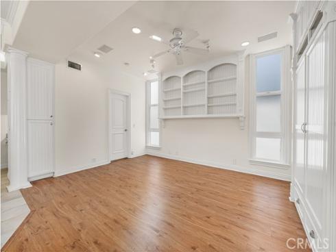 327 Amethyst Avenue, Newport Beach, CA