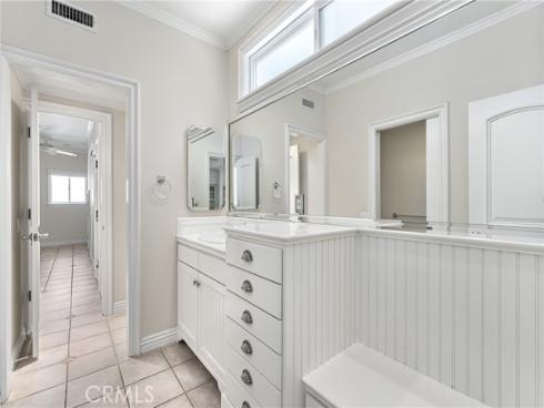 327 Amethyst Avenue, Newport Beach, CA