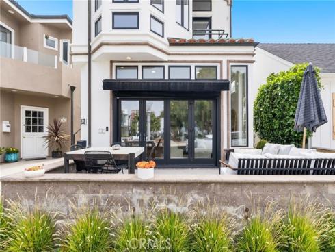 332 L Street, Newport Beach, CA