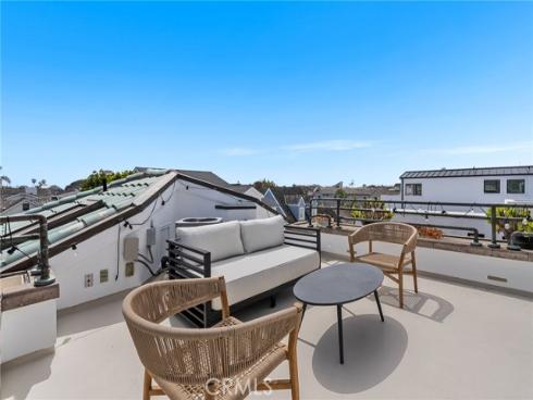 332 L Street, Newport Beach, CA