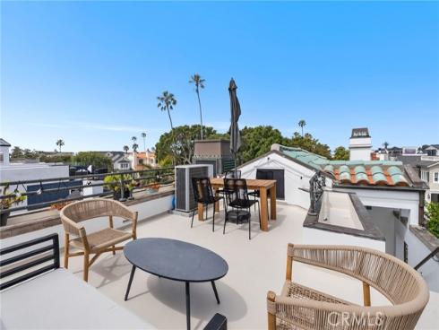 332 L Street, Newport Beach, CA