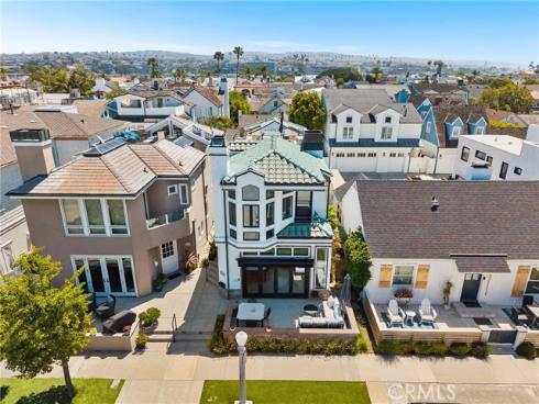 332  L   Street, Newport Beach, CA