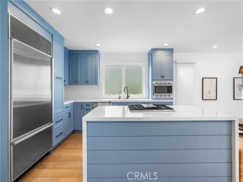 332 L Street, Newport Beach, CA