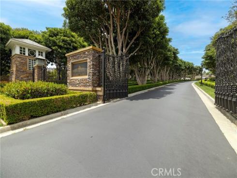 93 Old Course Drive, Newport Beach, CA