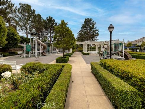 93 Old Course Drive, Newport Beach, CA