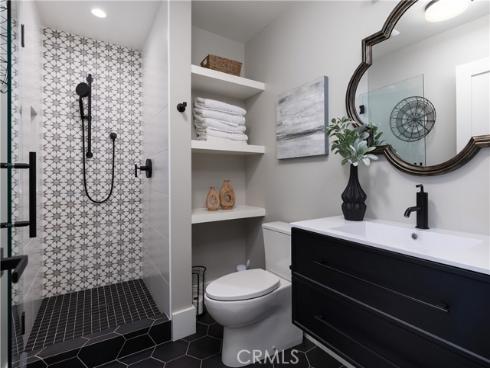 502 W Balboa Boulevard, Newport Beach, CA