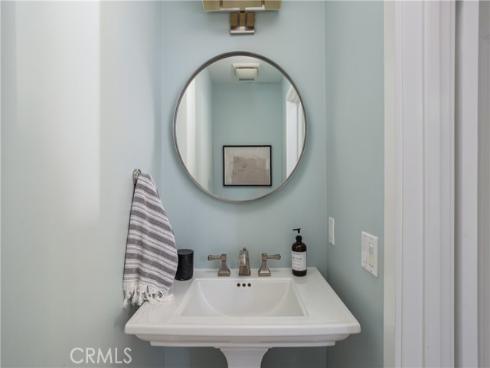 1307 Oxford Lane, Newport Beach, CA