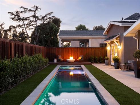 1307 Oxford Lane, Newport Beach, CA