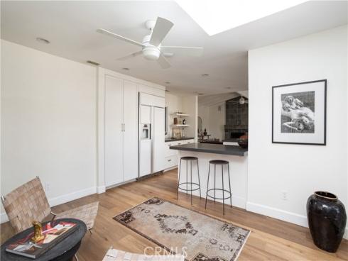 1307 Oxford Lane, Newport Beach, CA