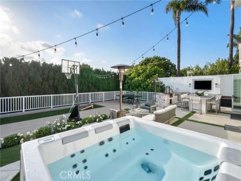 5 Hillsborough , Newport Beach, CA