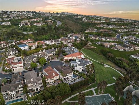 5 Hillsborough , Newport Beach, CA