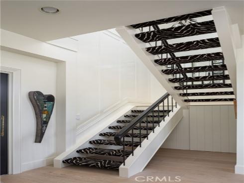 1110 Kings Road, Newport Beach, CA