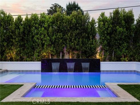 1110 Kings Road, Newport Beach, CA