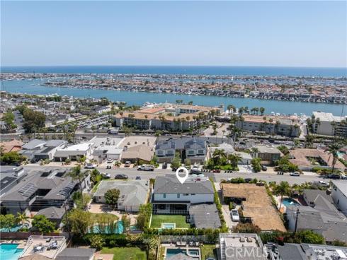 1110 Kings Road, Newport Beach, CA