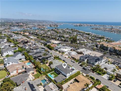1110 Kings Road, Newport Beach, CA